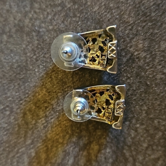 VTG MJ Floral Two-tone Dome Half Hoop Post Earrings - Picture 3 of 4